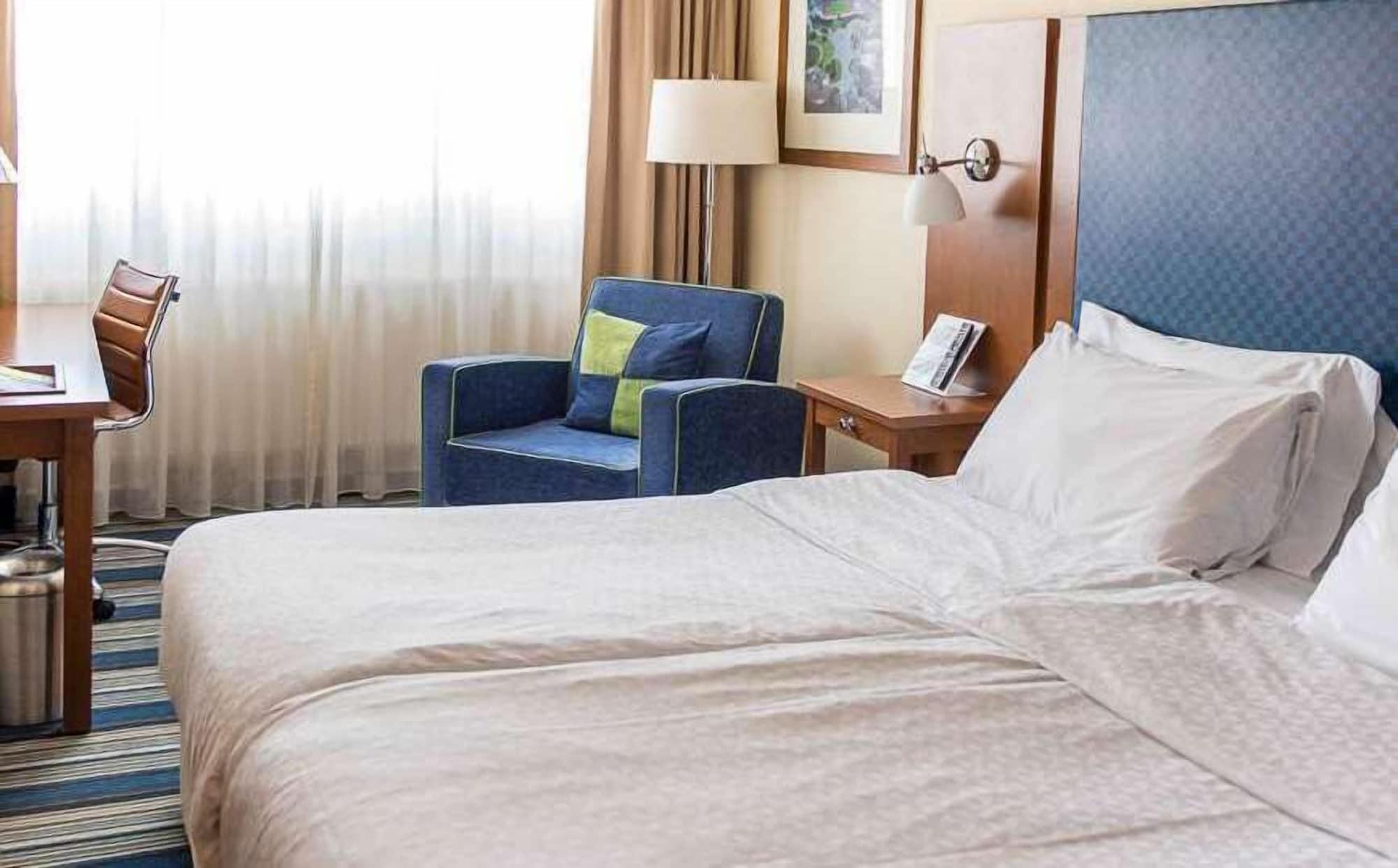 Arthotel Ana Im Olympiapark Мюнхен Екстериор снимка