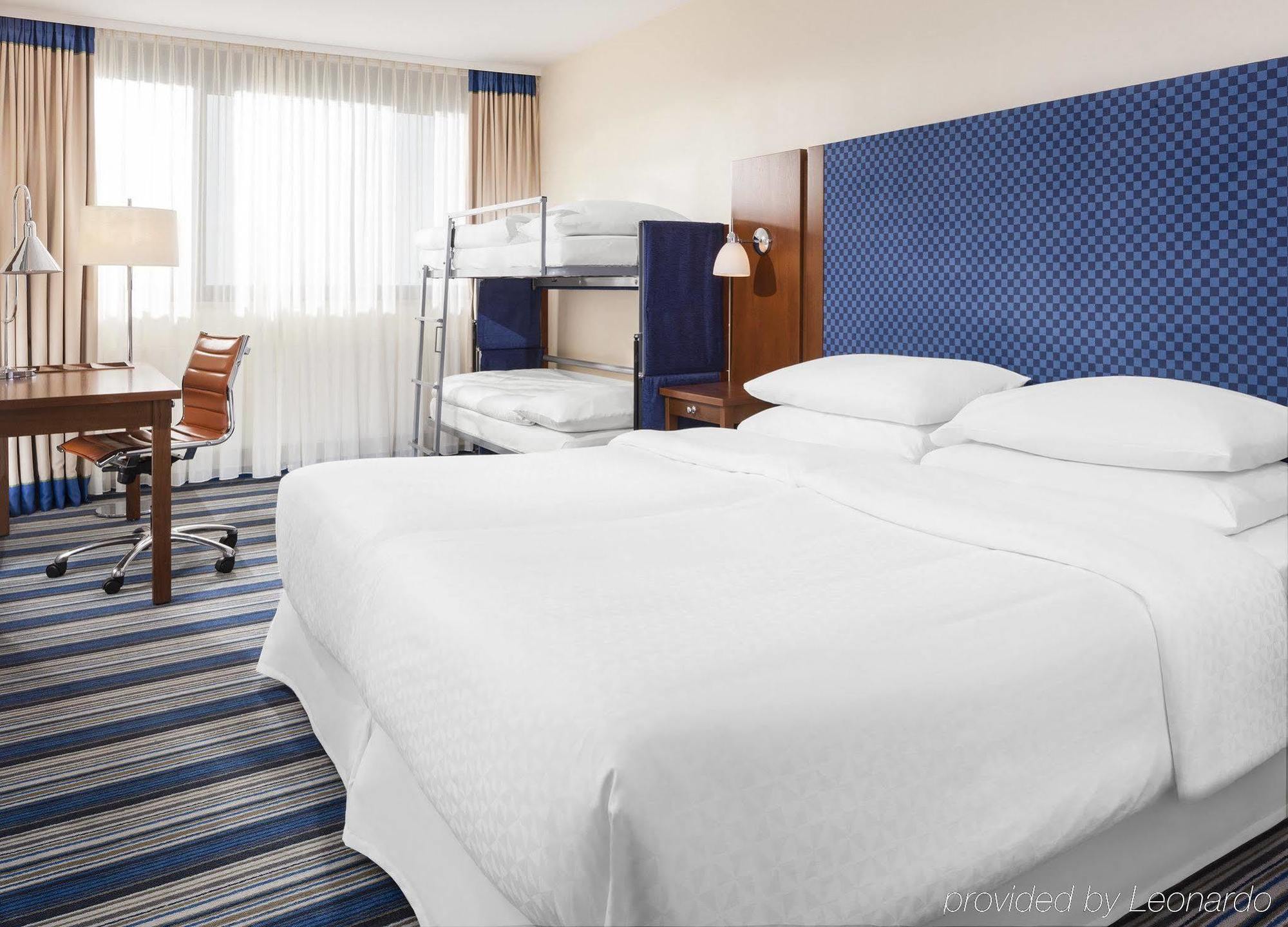 Arthotel Ana Im Olympiapark Мюнхен Екстериор снимка