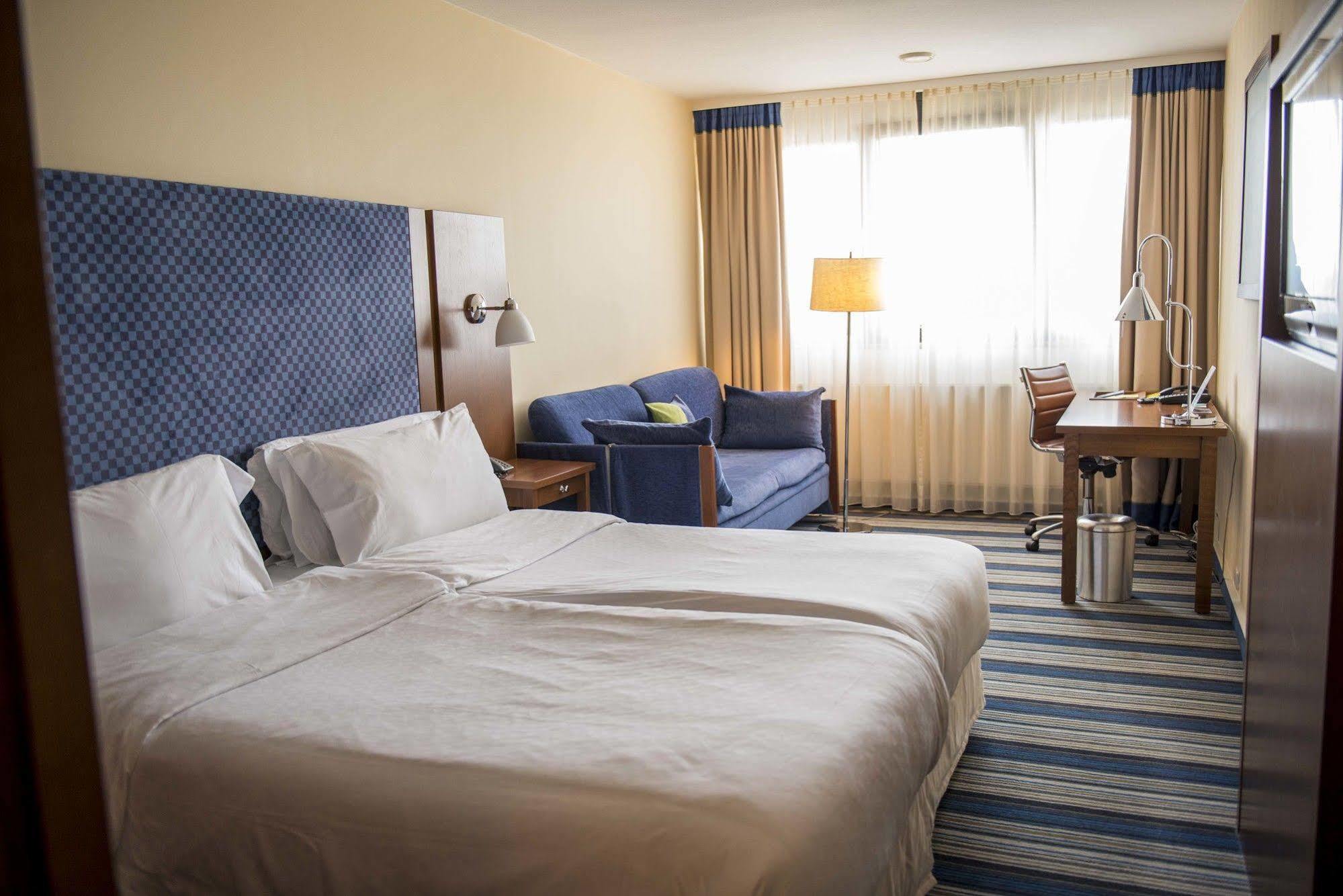 Arthotel Ana Im Olympiapark Мюнхен Екстериор снимка